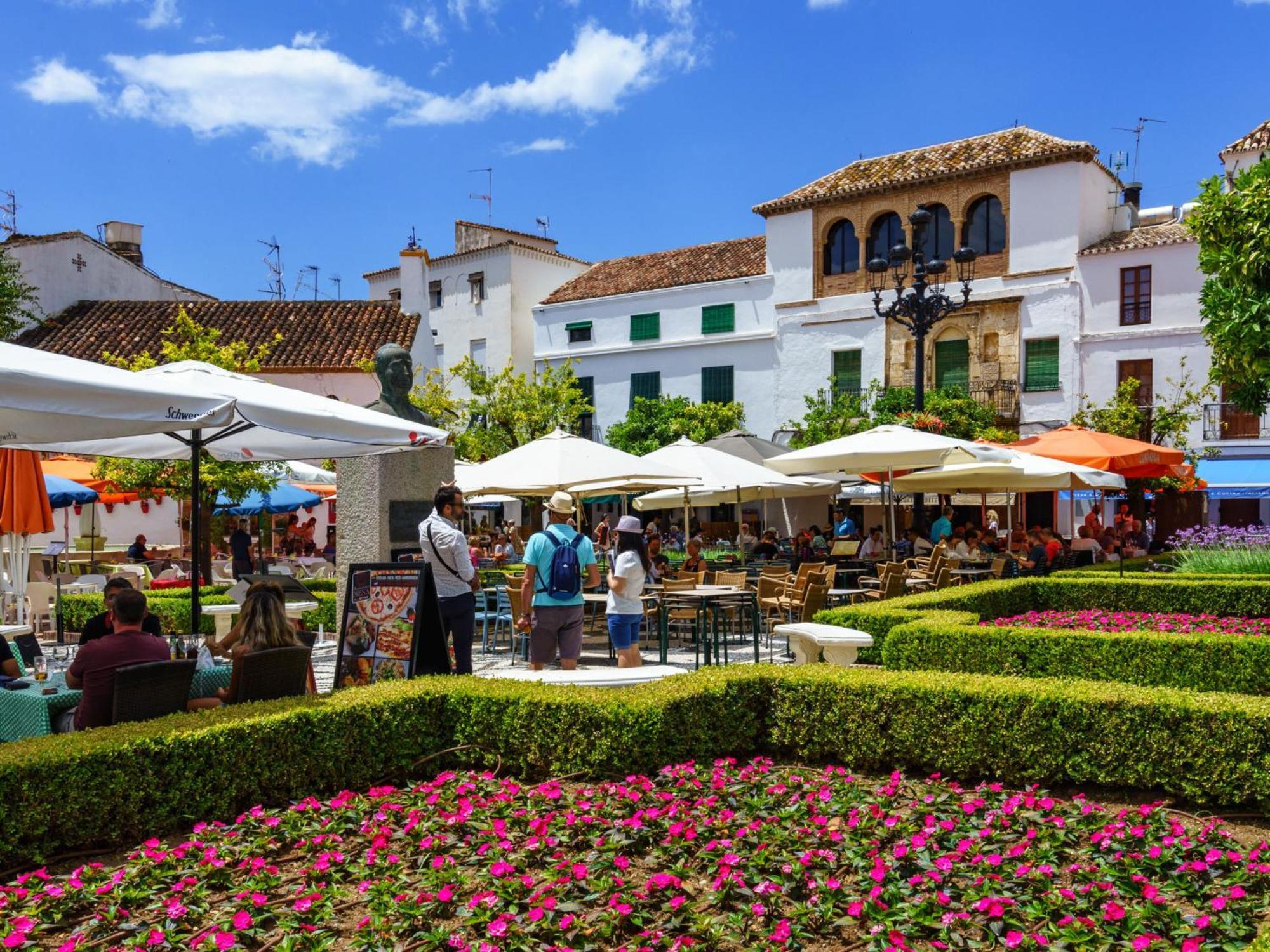 Apartment Playa Real Marbella Bagian luar foto